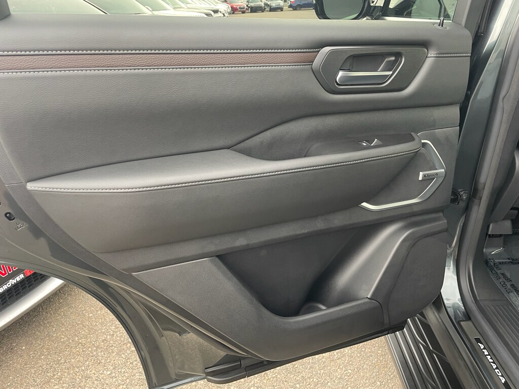 2026 Nissan Armada Platinum - Photo 21