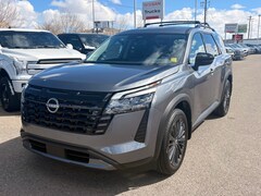2026 Nissan Pathfinder SL Sport Utility