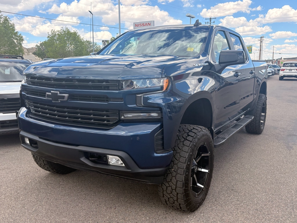 2020 Chevrolet Silverado 1500 RST 4WD Crew Cab Short Box's photo