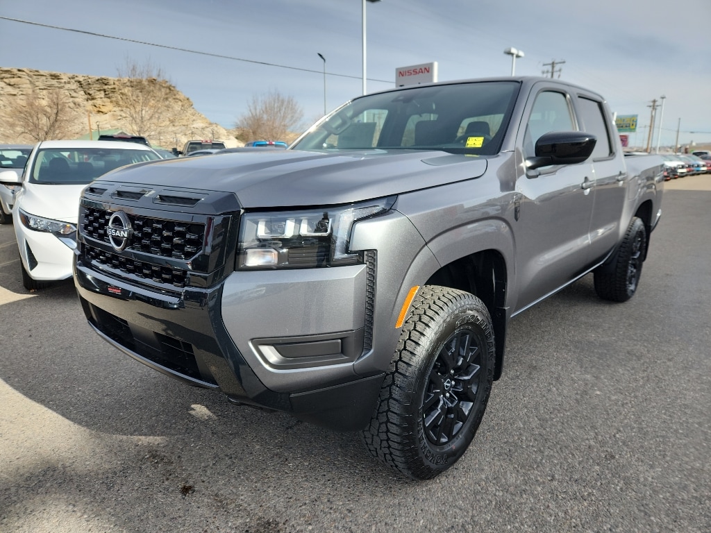 2026 Nissan Frontier SV's photo