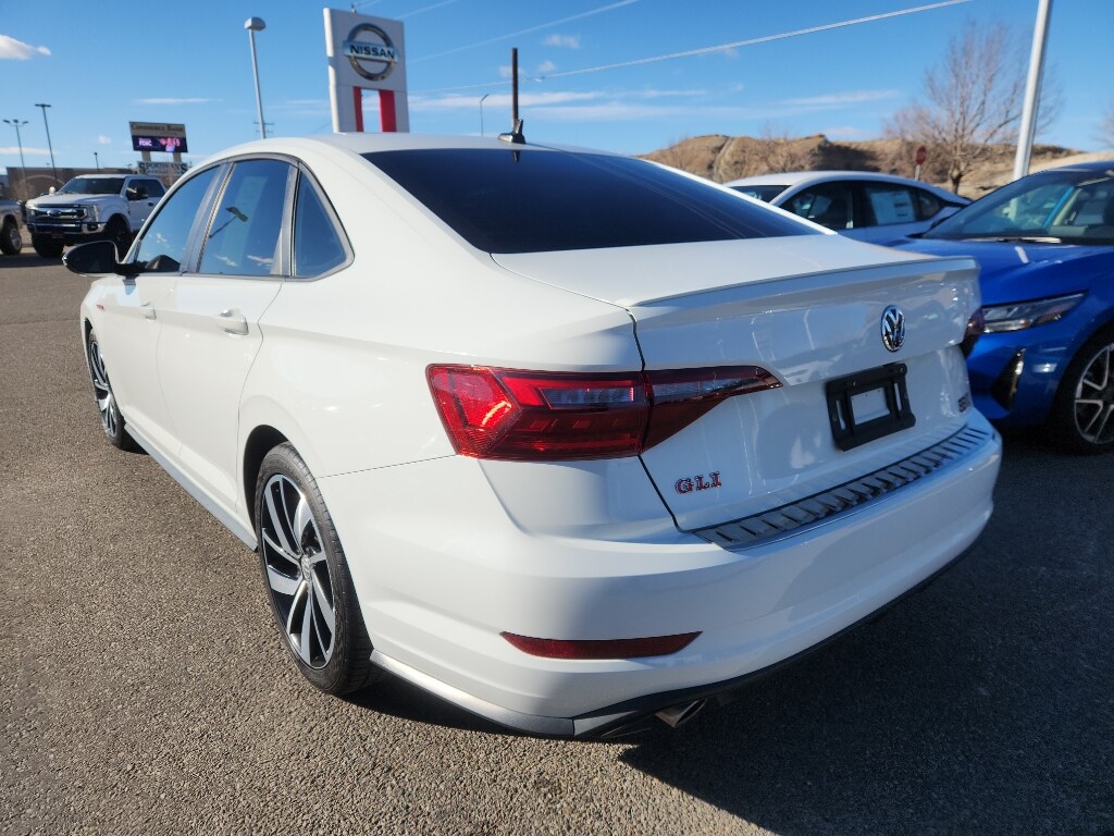 2021 Volkswagen Jetta GLI photo 3