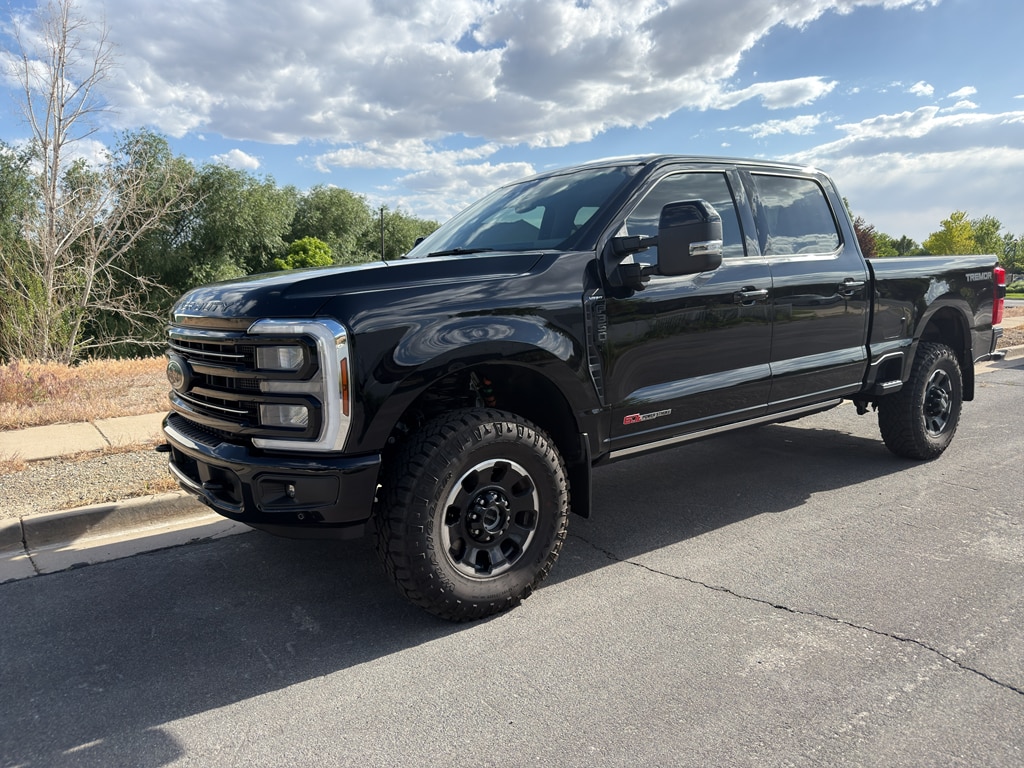 2025 Ford F-350 Lariat 4x4 Crew Cab 6-3/4' Box SRW's photo