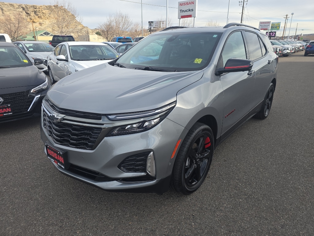 2023 Chevrolet Equinox Premier's photo