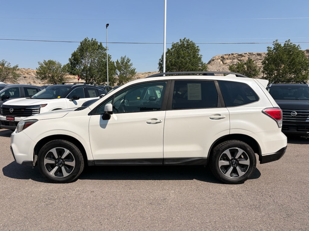 Used 2017 Subaru Forester Premium with VIN JF2SJAEC8HH530827 for sale in Rock Springs, WY