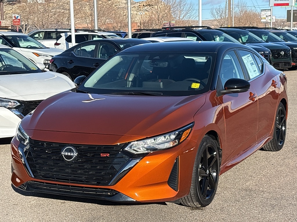 2025 Nissan Sentra SR's photo