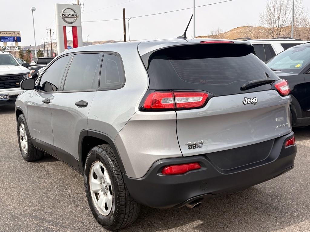 Used 2014 Jeep Cherokee Sport Sport Utility