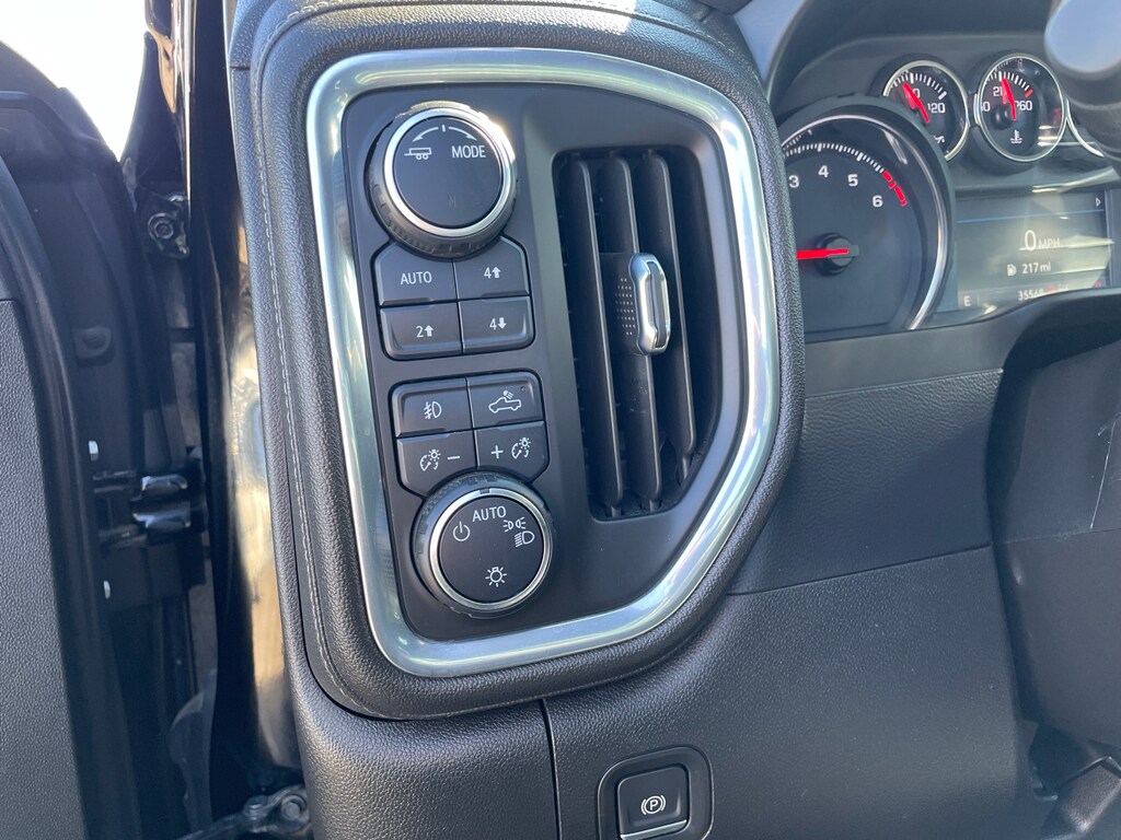 2021 Chevrolet Silverado 1500 RST - Photo 13