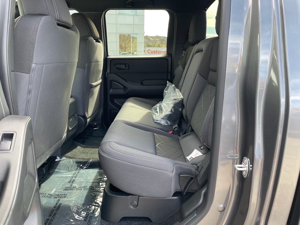 2026 Nissan Frontier SV - Photo 16