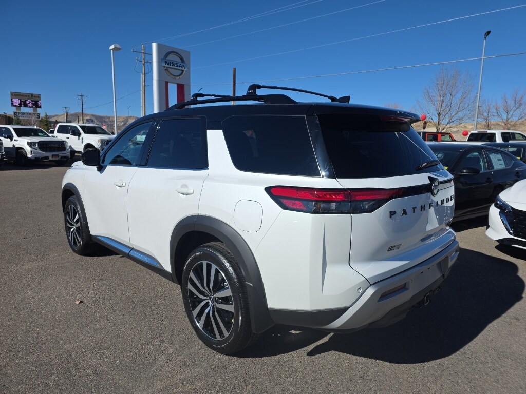 New 2025 Nissan Pathfinder Platinum Sport Utility