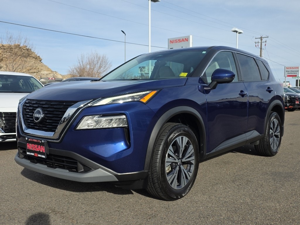 Used 2022 Nissan Rogue SV Sport Utility