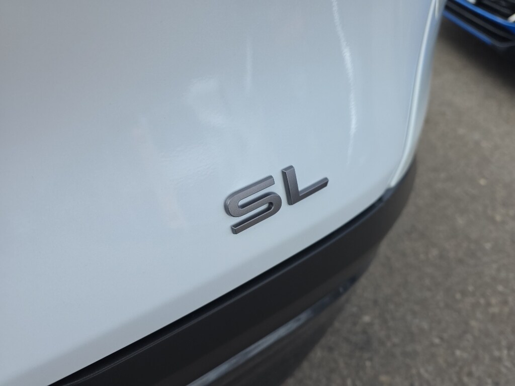 2026 Nissan Murano SL photo 3