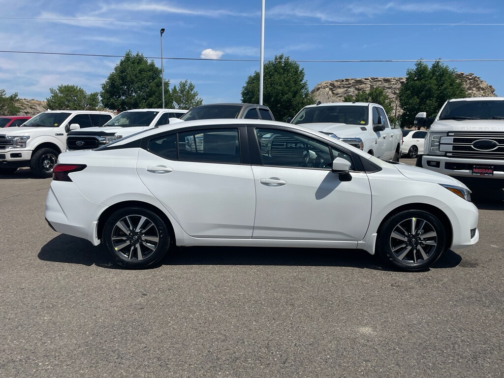 2025 Nissan Versa Sedan SV - Photo 8