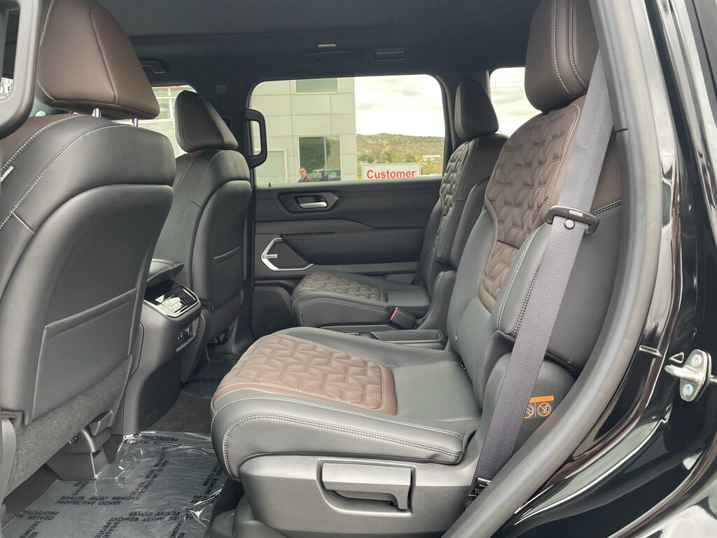 2026 Nissan Armada Platinum - Photo 19