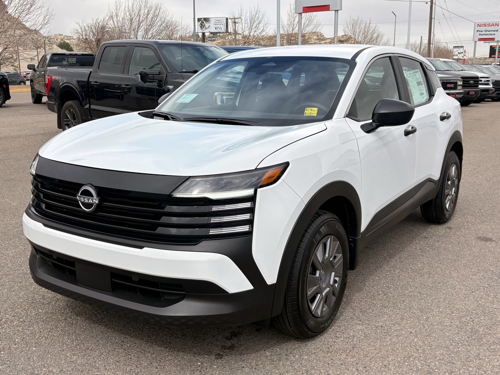2026 Nissan Kicks 2.0 S AWD's photo