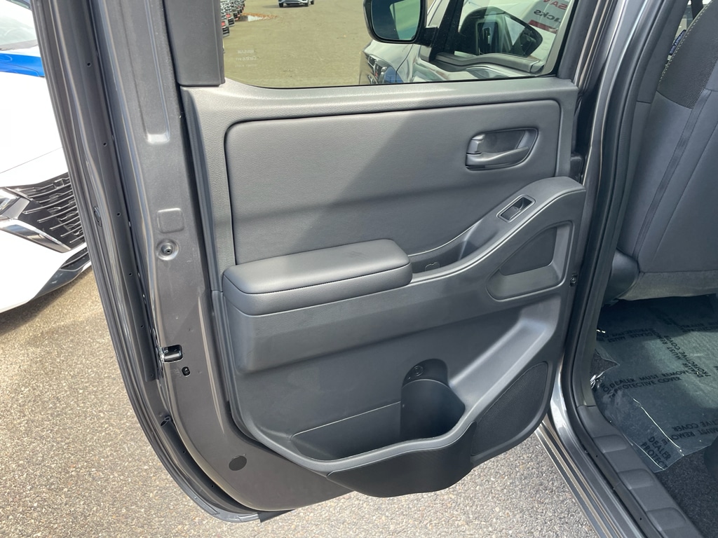 2026 Nissan Frontier SV - Photo 17