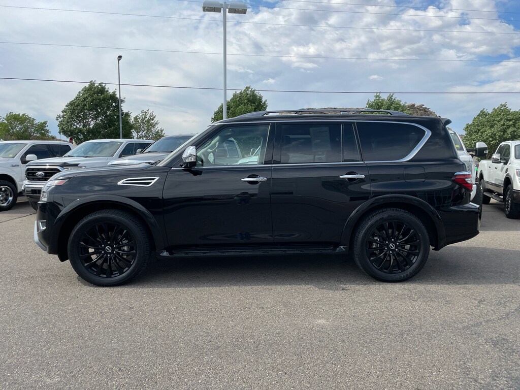 2023 Nissan Armada Platinum photo 2