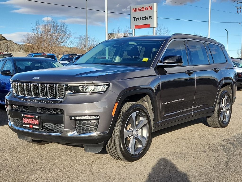 2023 Jeep Grand Cherokee L Limited's photo