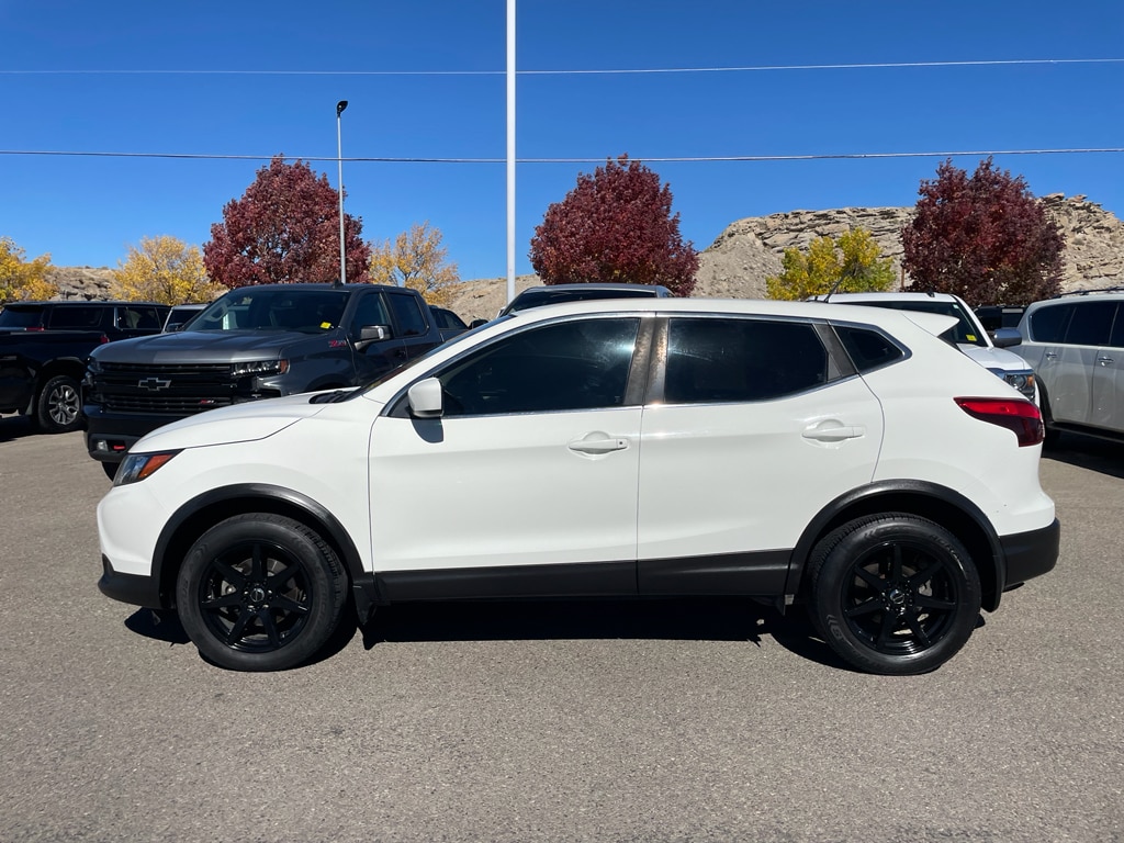 Used 2019 Nissan Rogue Sport S with VIN JN1BJ1CR6KW347342 for sale in Rock Springs, WY