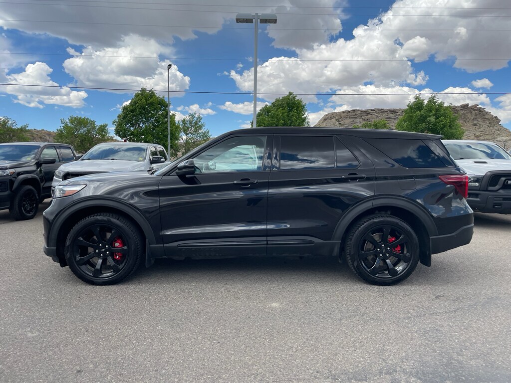 Used 2022 Ford Explorer ST with VIN 1FM5K8GC4NGA39960 for sale in Rock Springs, WY