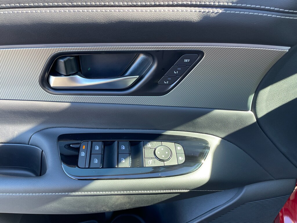 2026 Nissan Murano SL - Photo 17