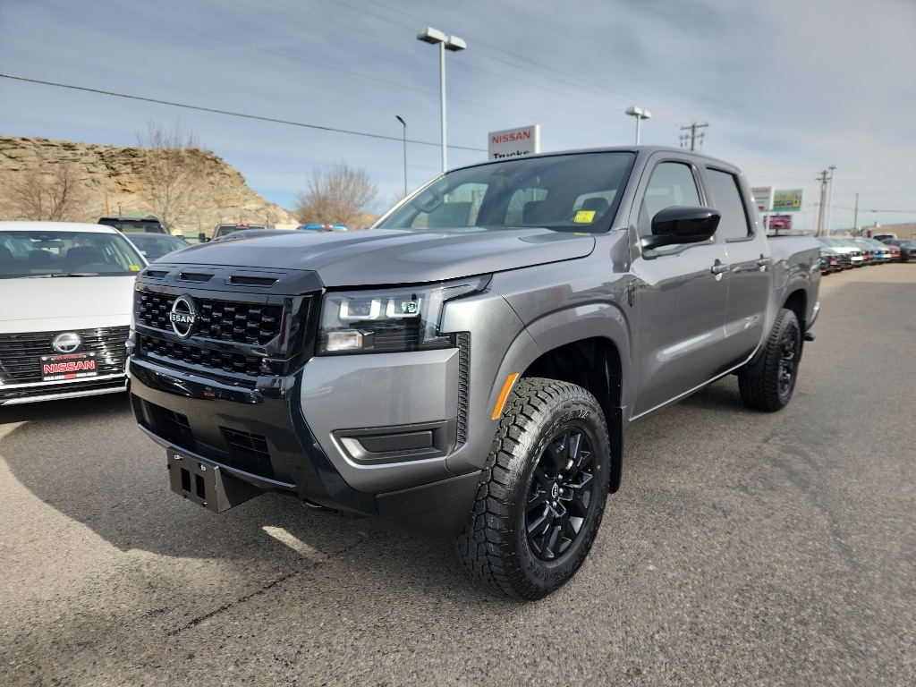 2026 Nissan Frontier SV's photo
