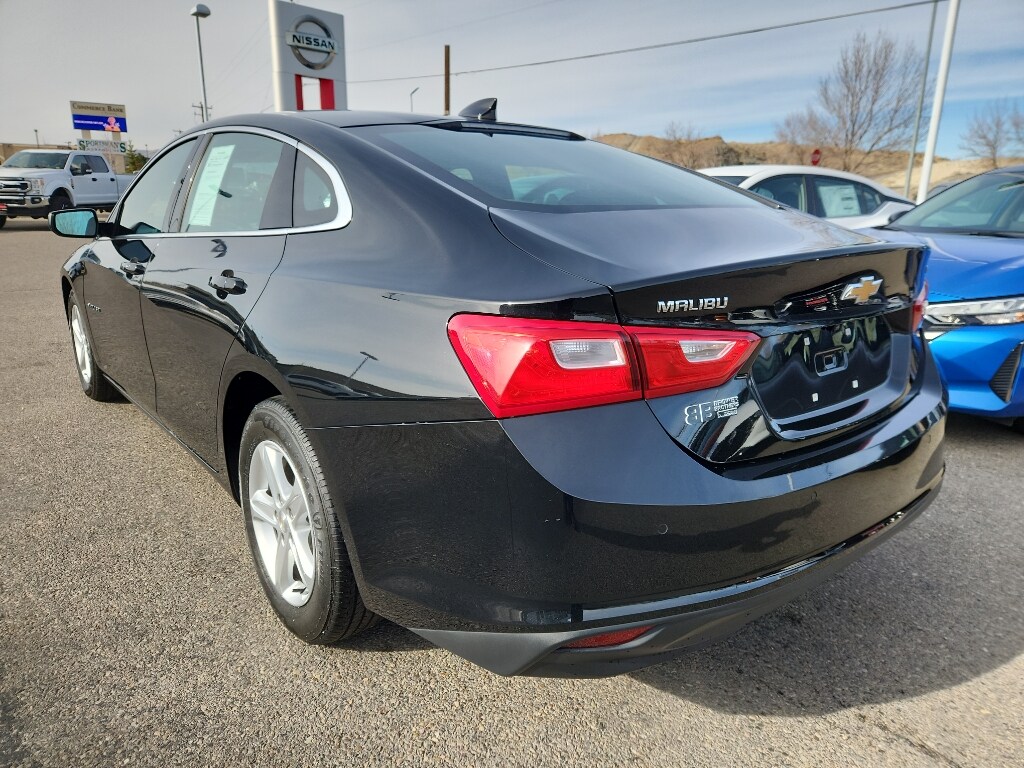 Used 2024 Chevrolet Malibu LT Sedan