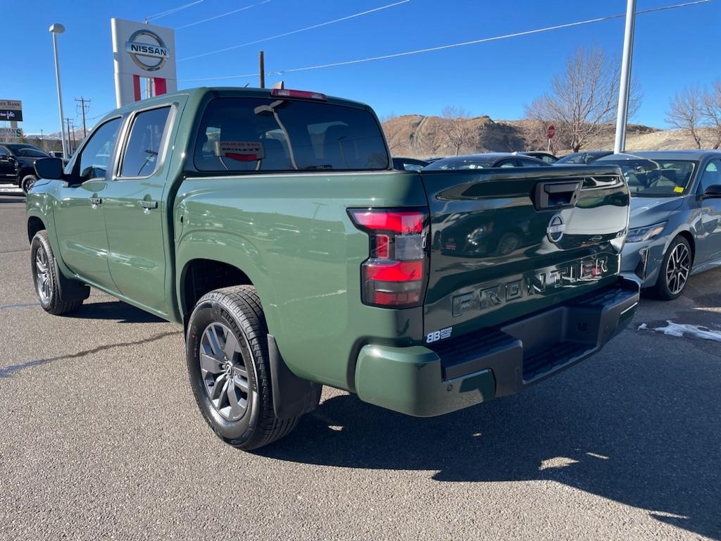 2025 Nissan Frontier SV photo 3