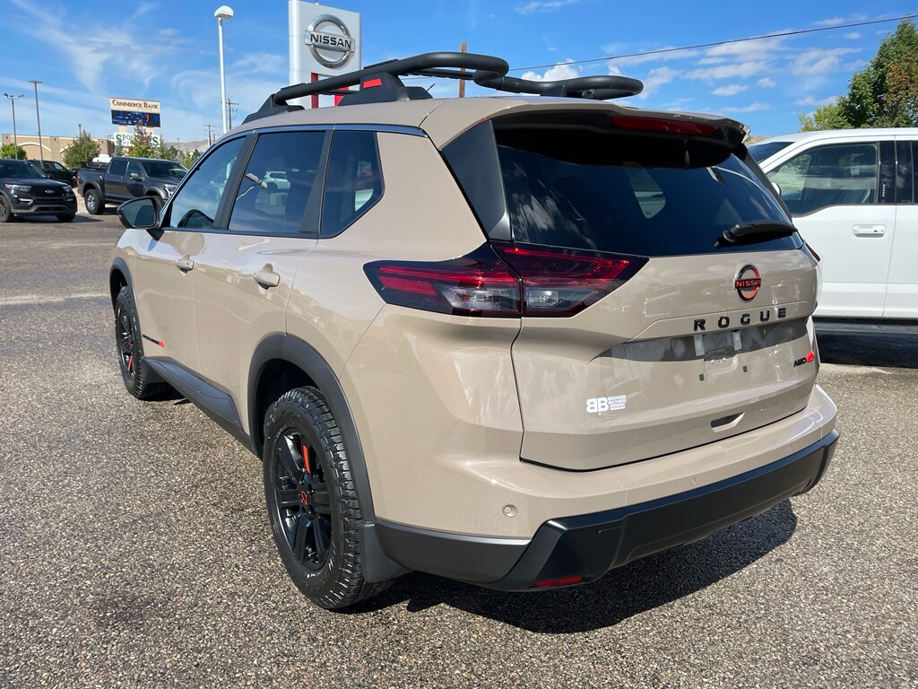 2026 Nissan Rogue SV photo 3