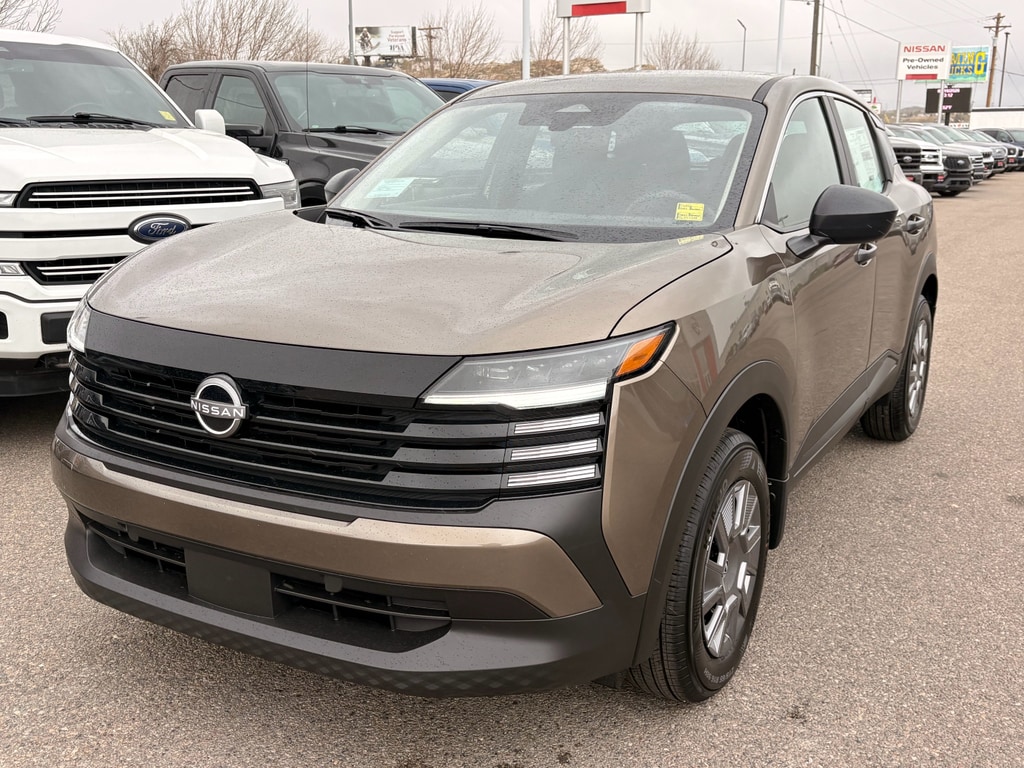 2026 Nissan Kicks 2.0 S AWD's photo