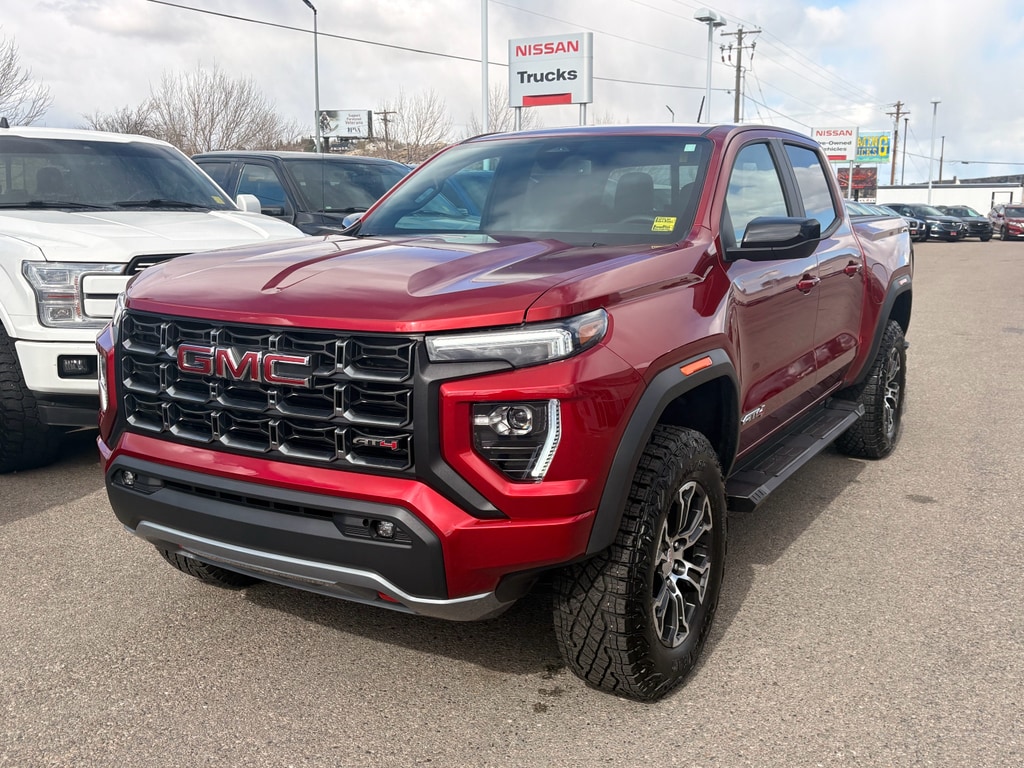 2024 GMC Canyon 4WD AT4 Crew Cab Short Box's photo