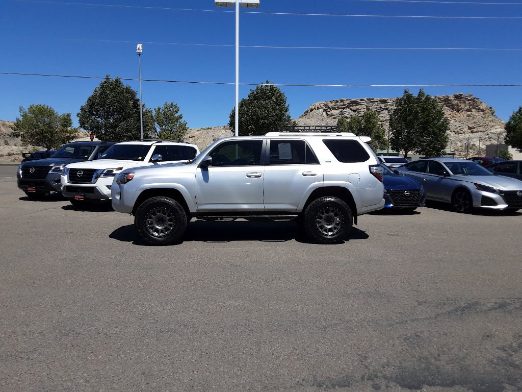 Used 2016 Toyota 4Runner SR5 with VIN JTEBU5JR7G5385623 for sale in Rock Springs, WY