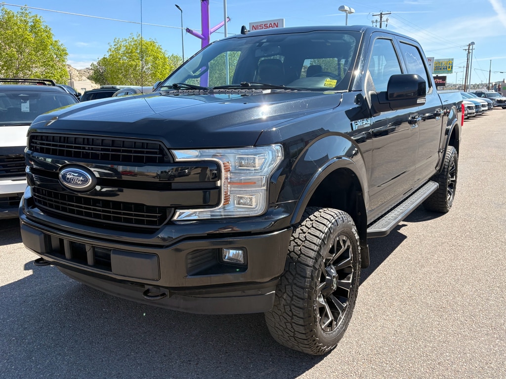 2018 Ford F-150 Lariat 4x4 SuperCrew 145 in's photo