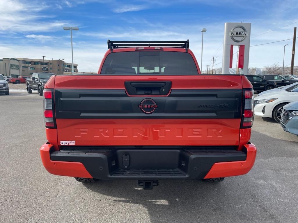 2025 Nissan Frontier PRO-4X photo 4