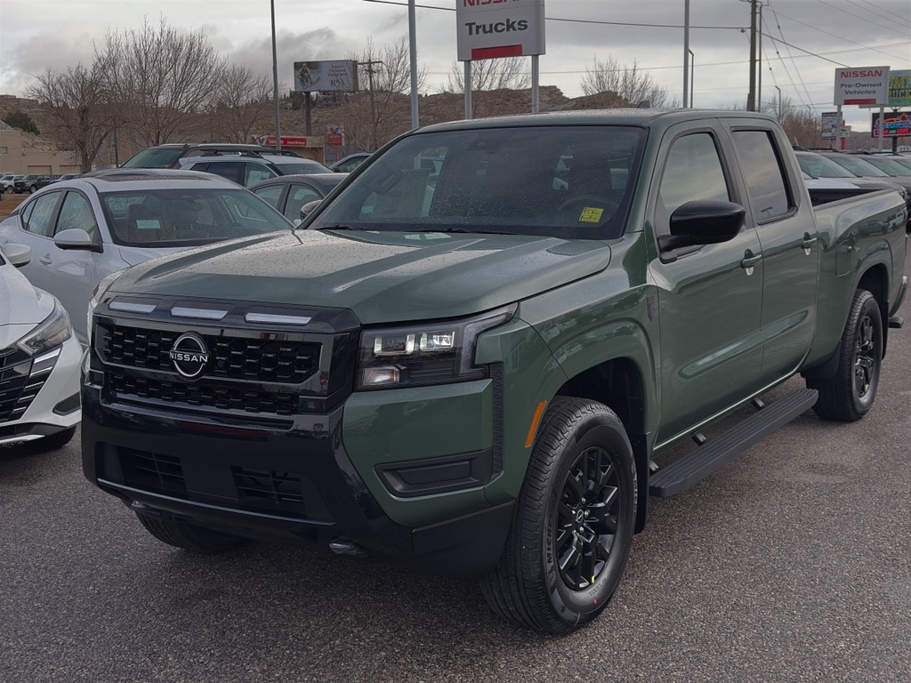 2026 Nissan Frontier SV's photo