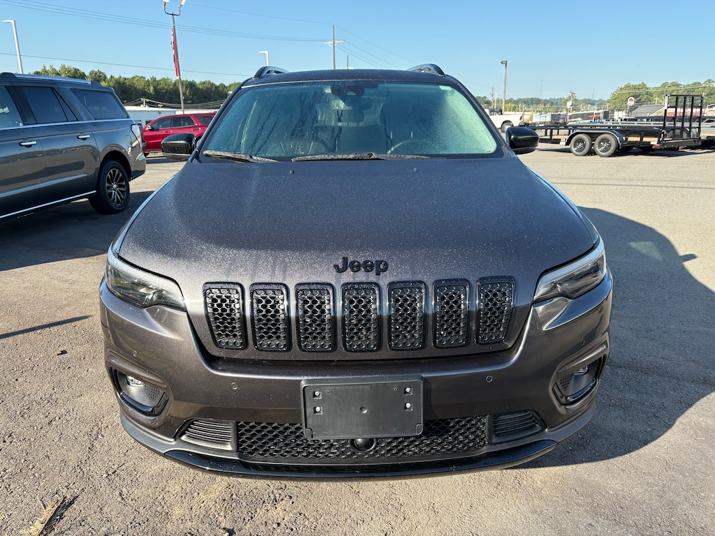 Used 2023 Jeep Cherokee Altitude Lux SUV