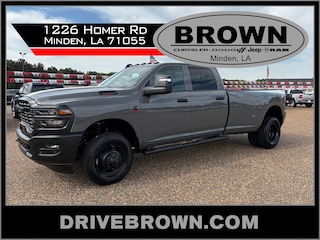 2026 Ram 3500 TRADESMAN CREW CAB 4X4 8' BOX Pickup