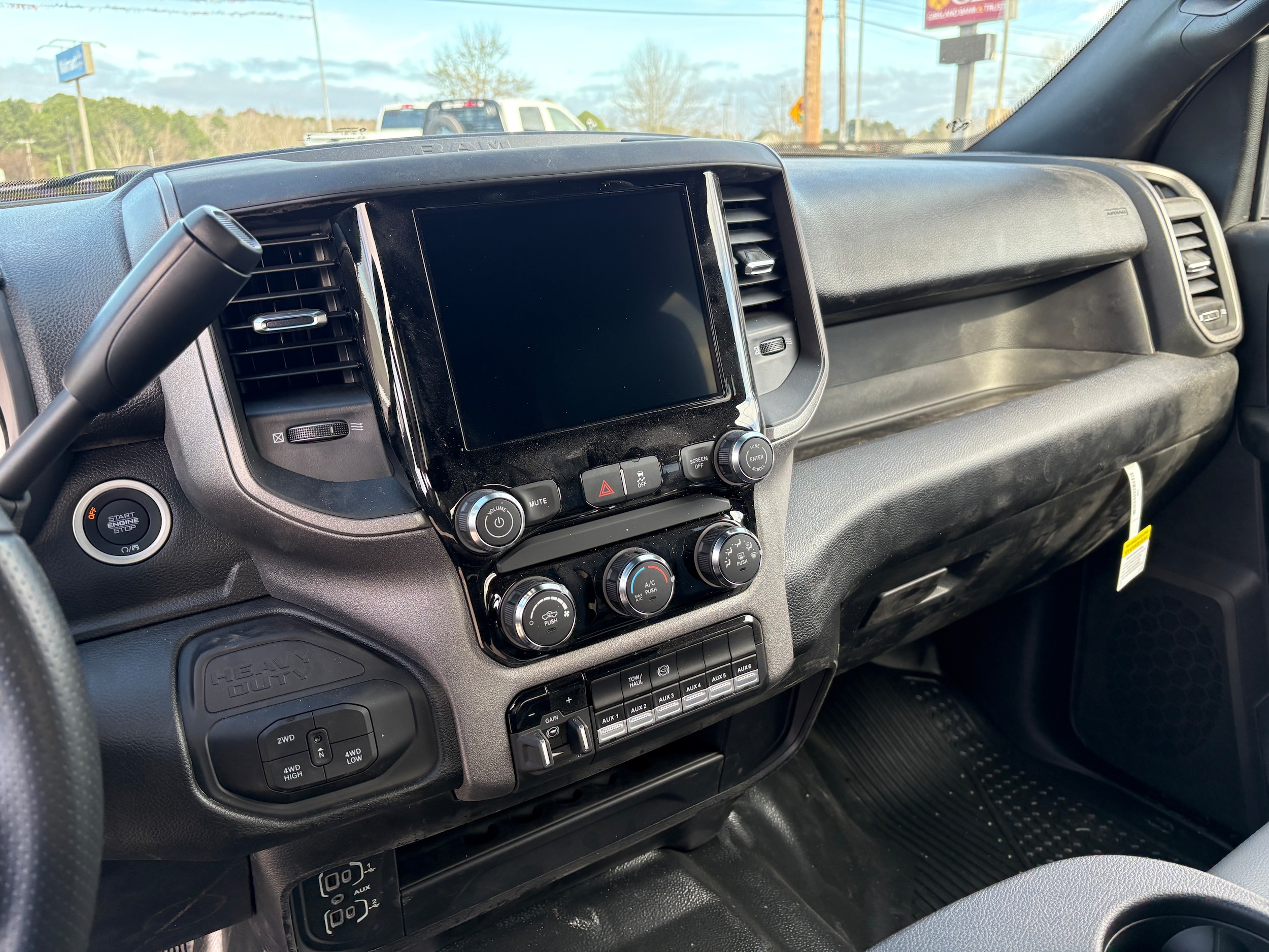 2026 RAM 2500 Tradesman - Photo 6