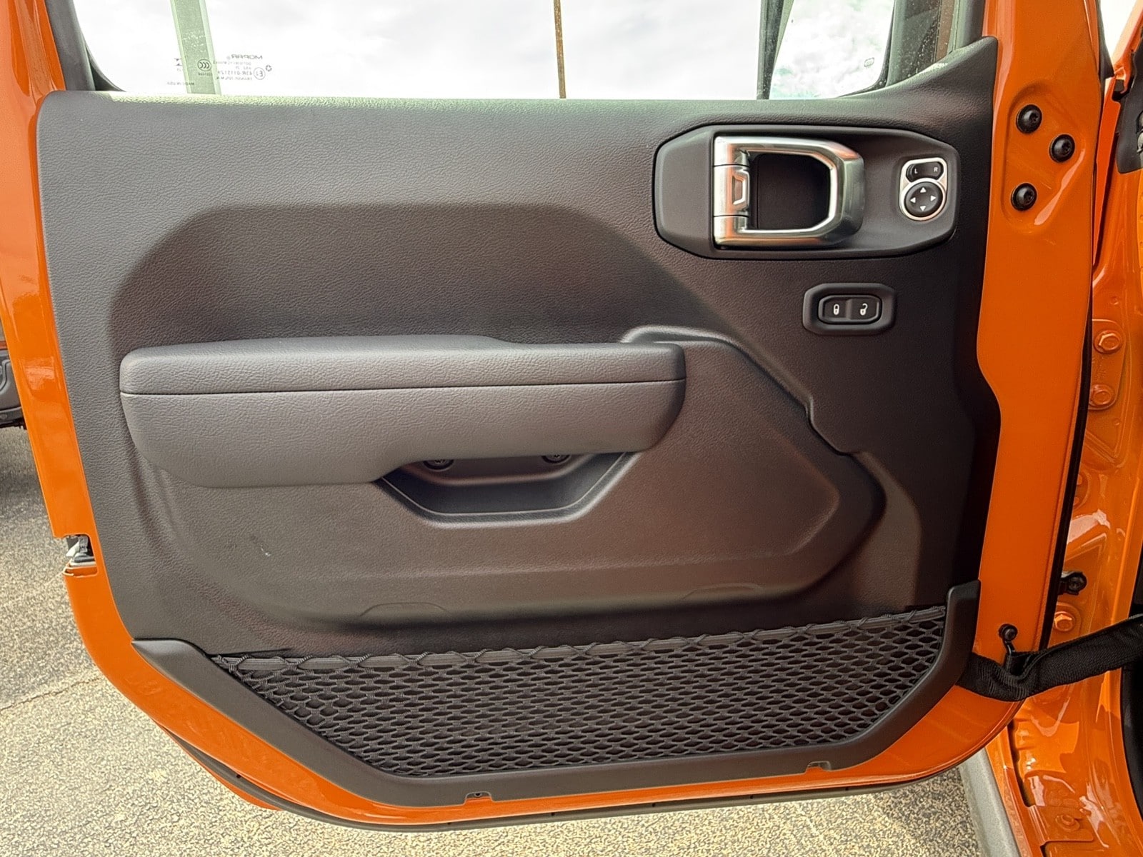 2025 Jeep Wrangler 4-Door Willys - Photo 20