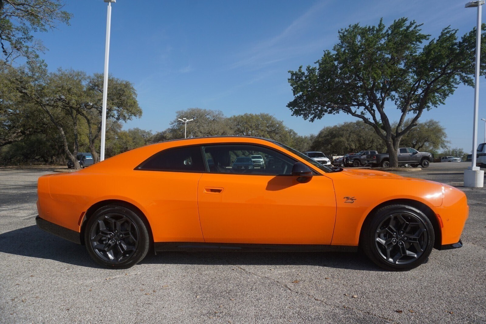 2025 Dodge Charger Daytona R/T AWD photo 3