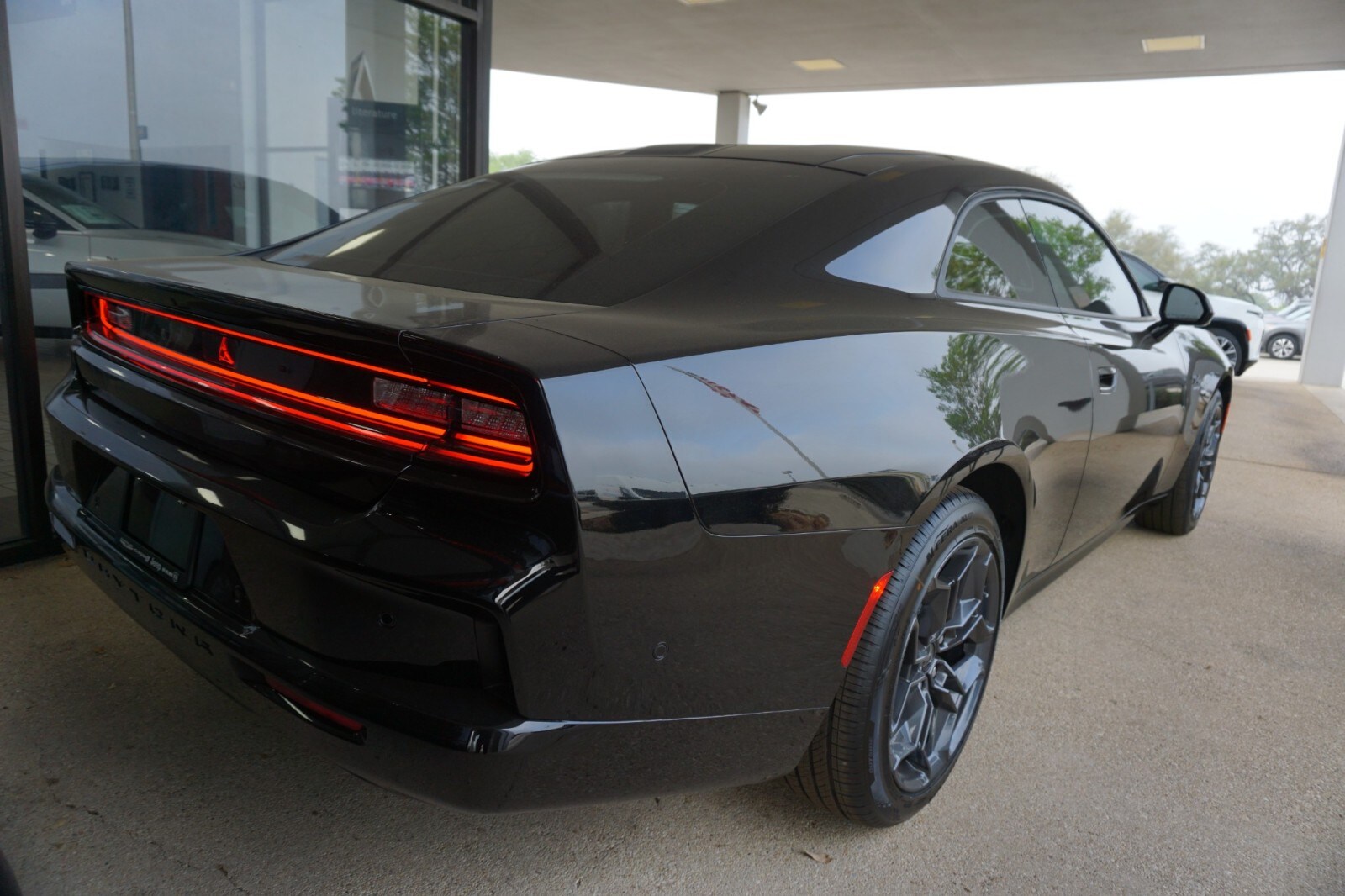 2025 Dodge Charger Daytona R/T AWD photo 4