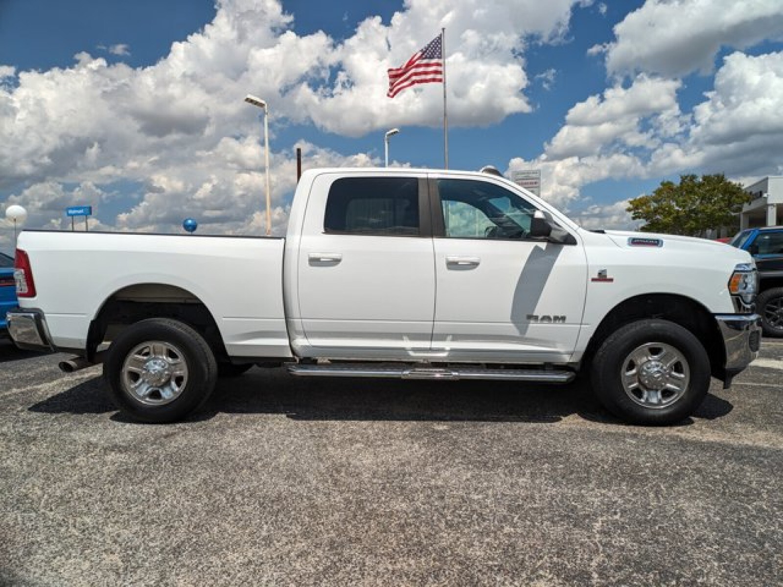 Used 2022 RAM Ram 2500 Pickup Big Horn with VIN 3C6UR5DL5NG239336 for sale in Devine, TX