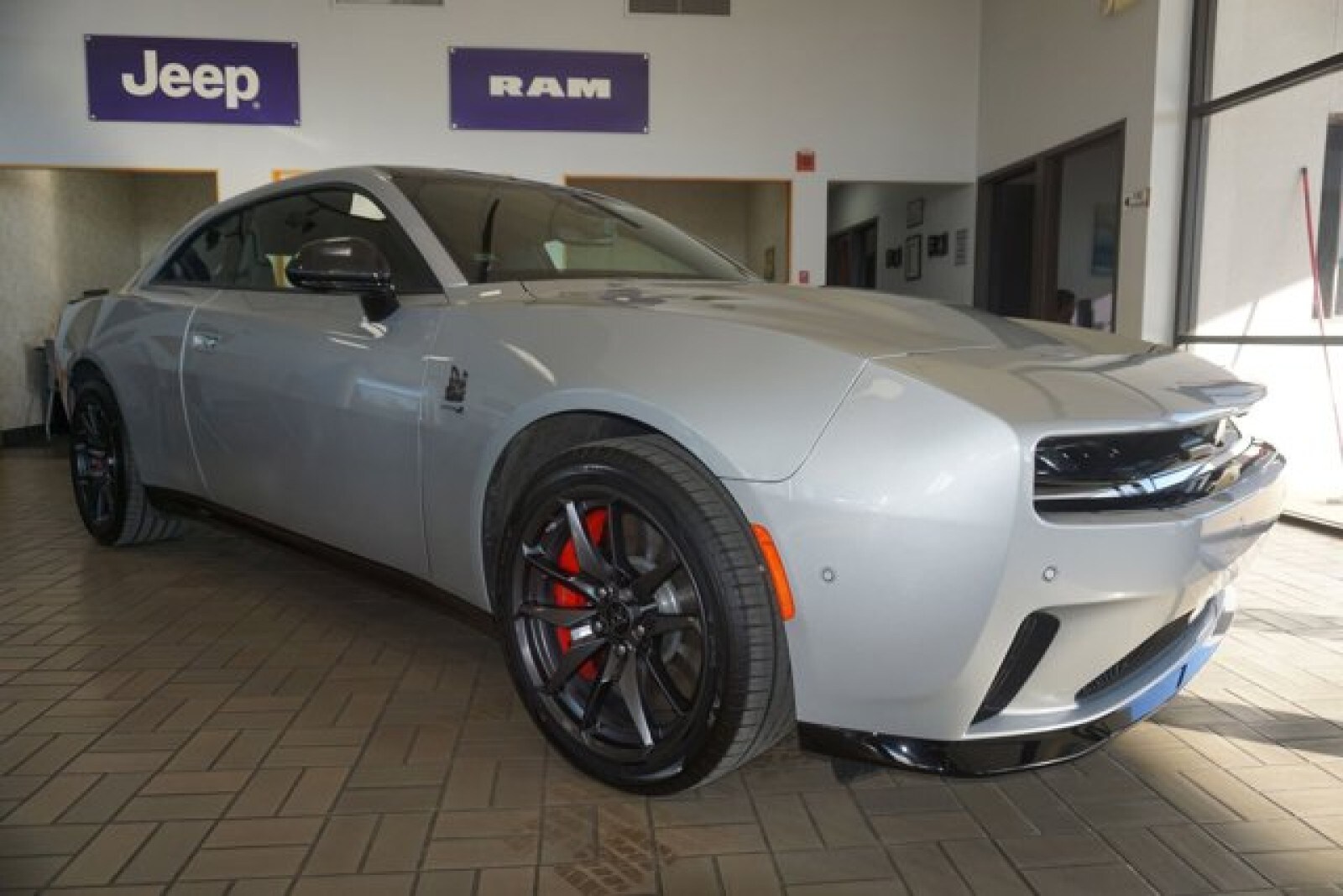 2024 Dodge Charger Daytona Scat Pack AWD photo 2