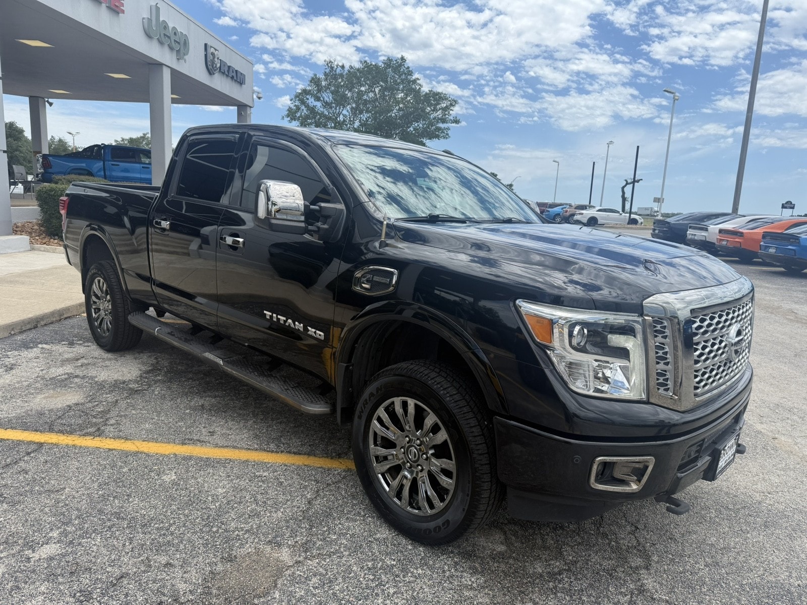 2017 Nissan Titan XD Platinum Reserve Diesel Crew Cab 4x4 SWB's photo