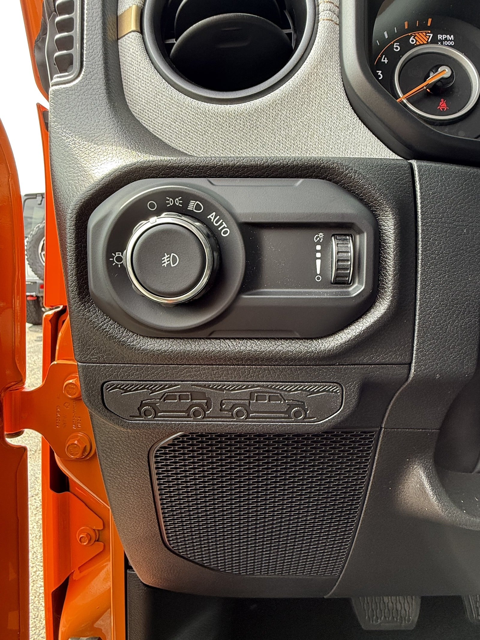 2025 Jeep Wrangler 4-Door Willys - Photo 22