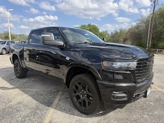 2026 Ram 1500 LARAMIE CREW CAB 4X4 5'7 BOX Pickup