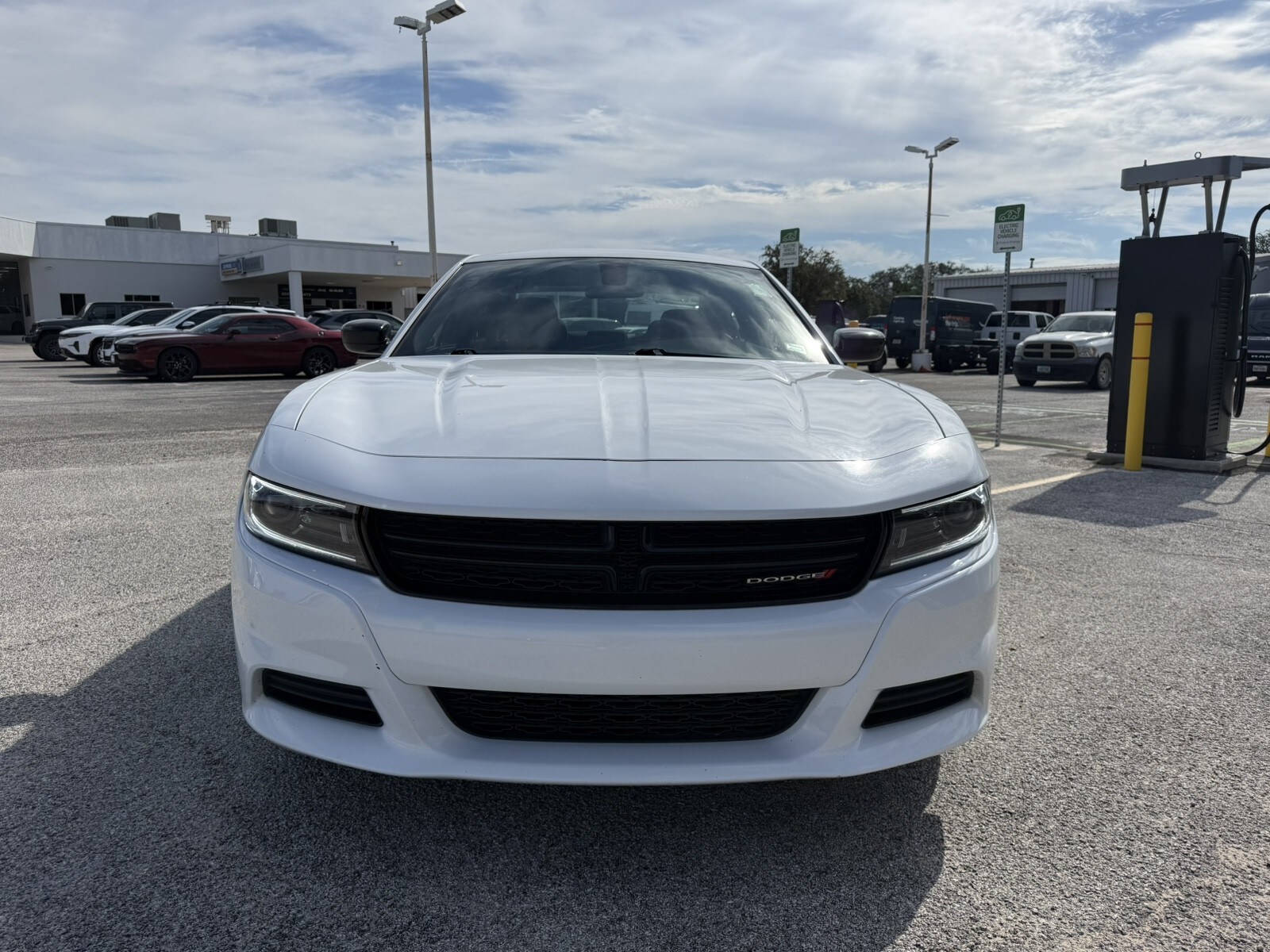 2023 Dodge Charger SXT photo 3