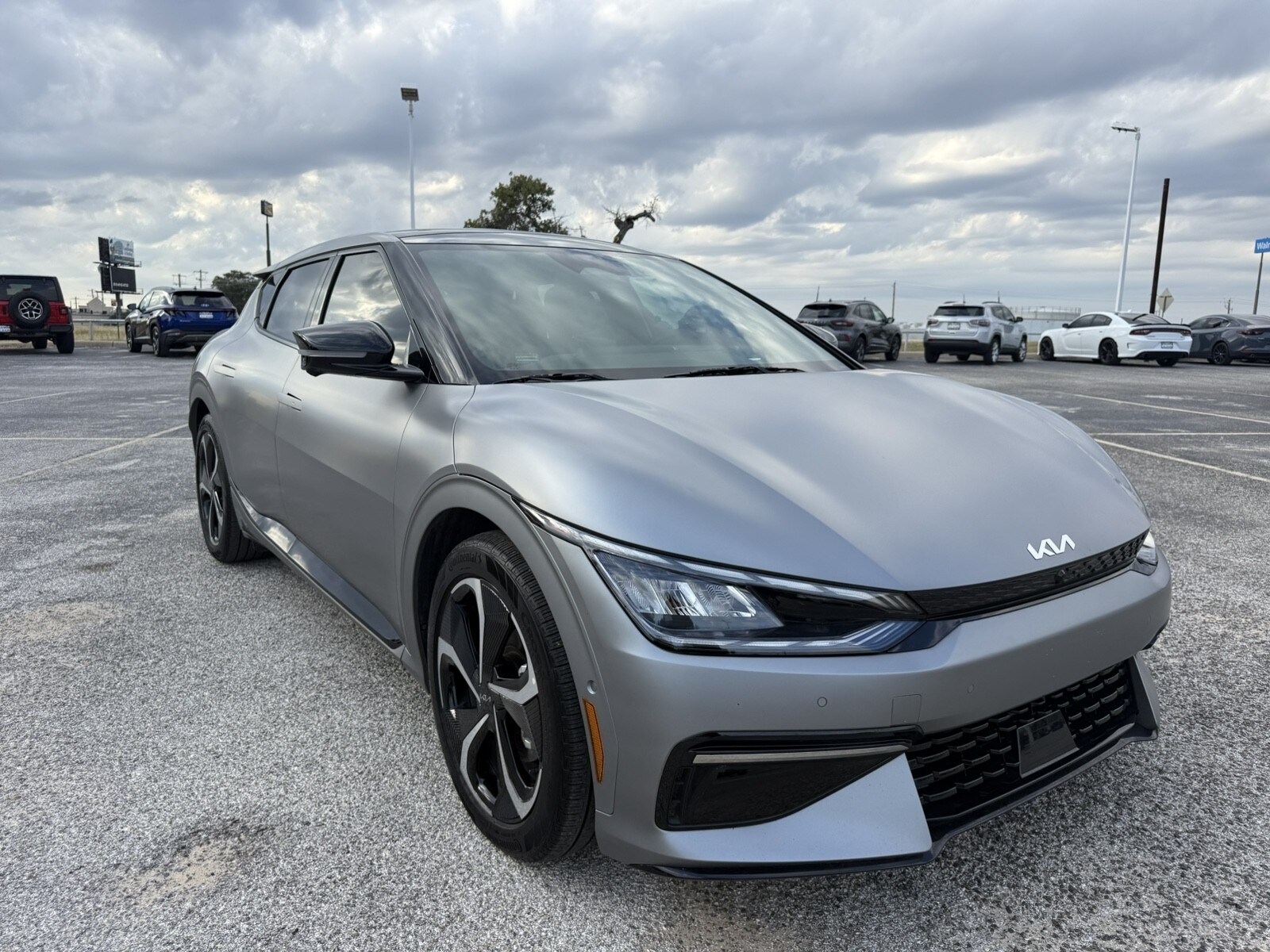 2024 Kia EV6 GT-Line photo 2