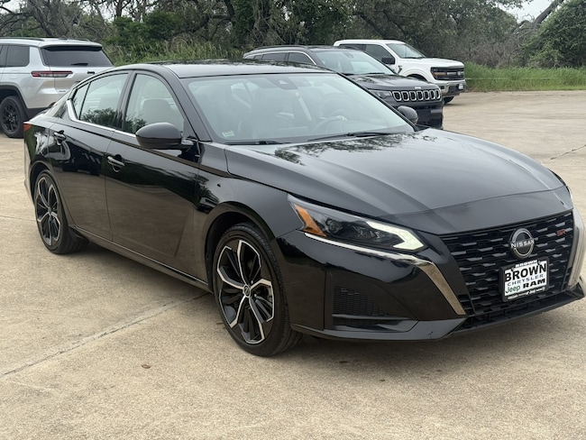 2024 Nissan Altima 2.5 SR Sedan