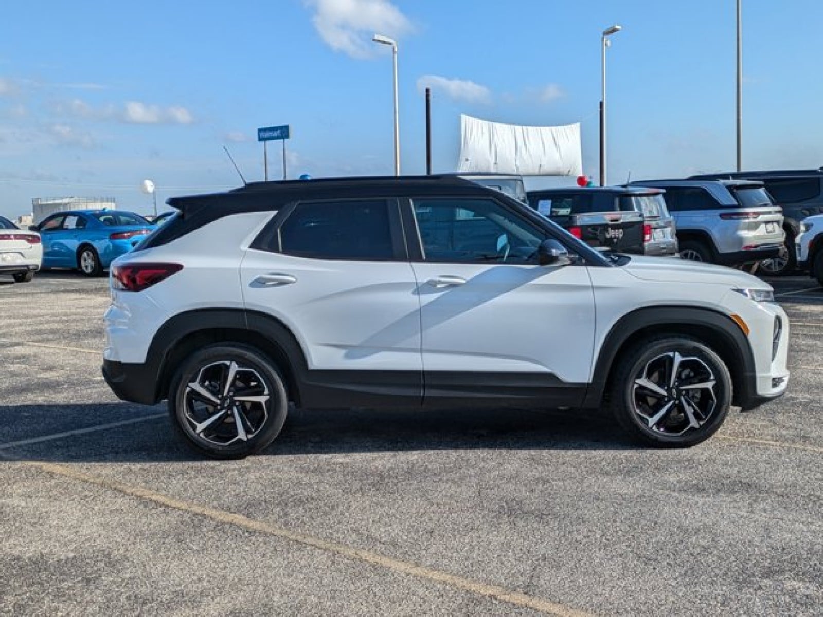 Used 2023 Chevrolet TrailBlazer RS with VIN KL79MTSL3PB085142 for sale in Devine, TX