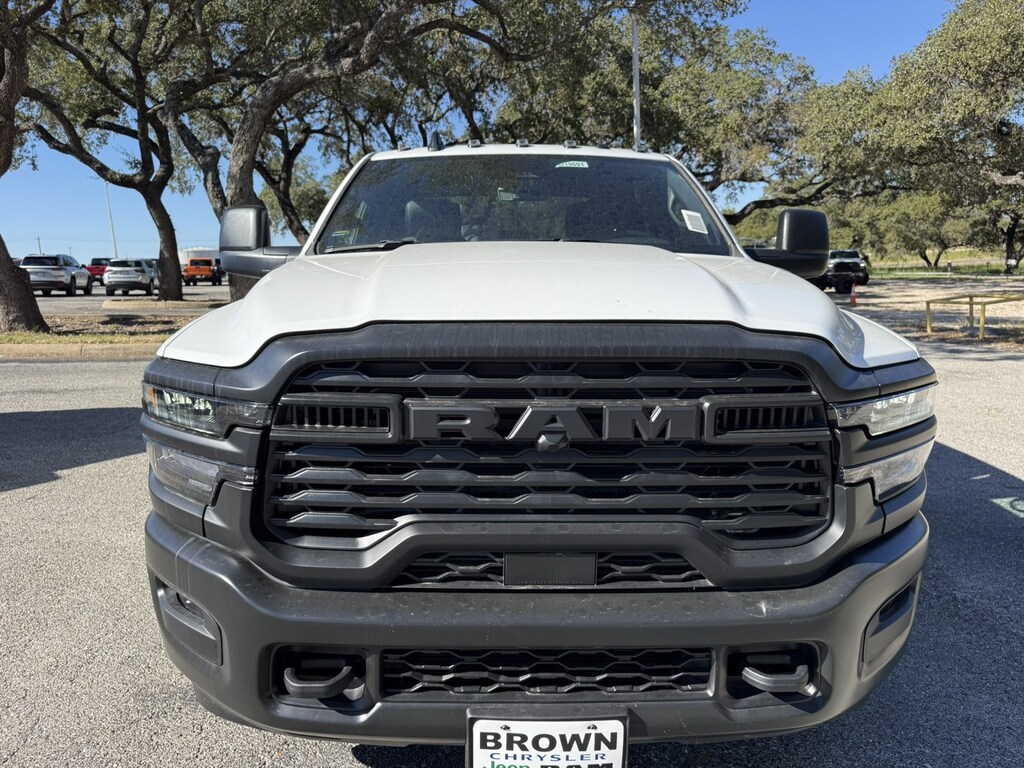 New 2026 Ram 3500 Chassis Cab 3500 TRADESMAN CREW CAB CHASSIS 4X4 60' CA Pickup